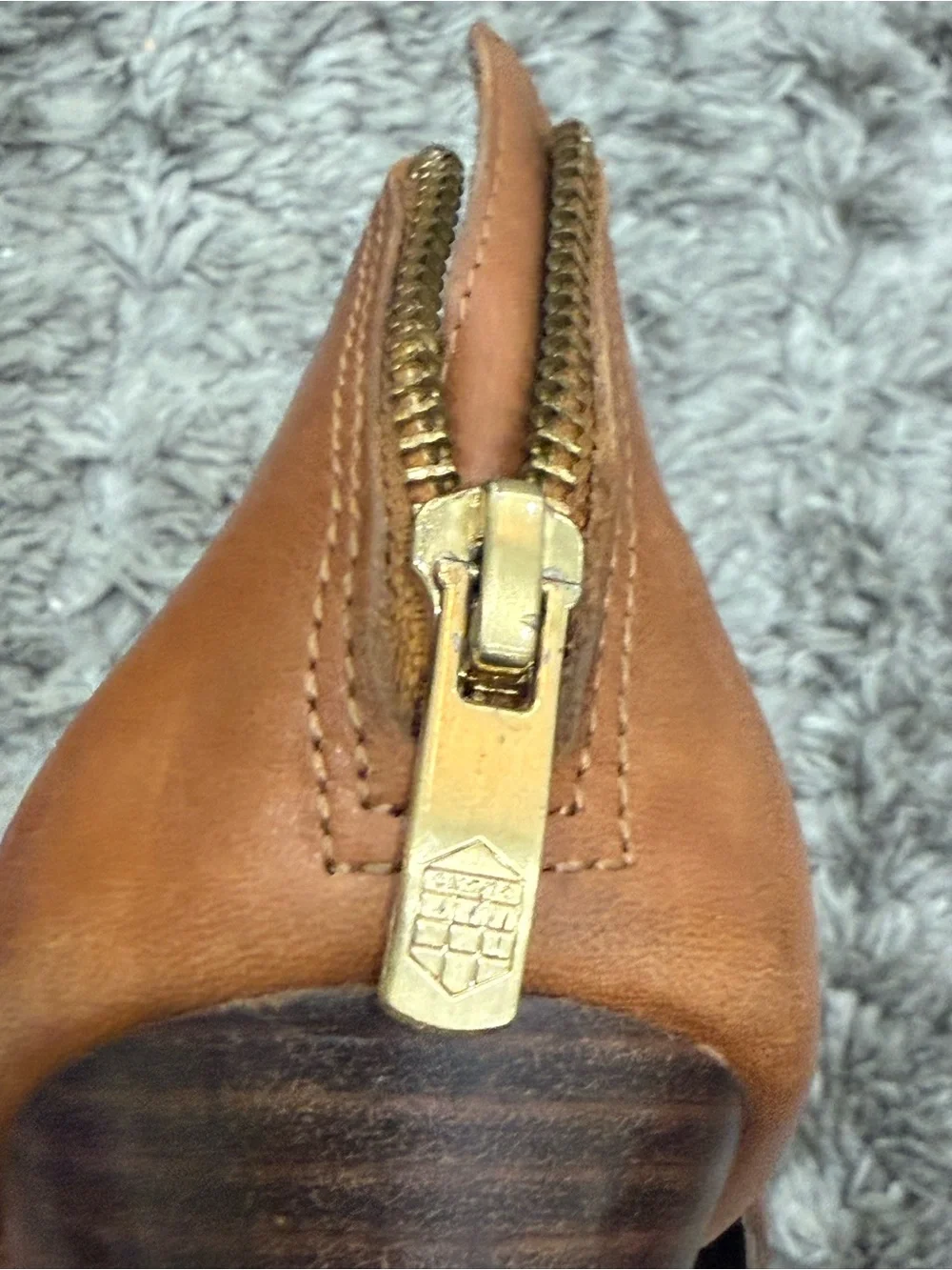 Vince Camuto Wedge Heels Brown Leather Peep Toe Zip Strappy